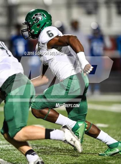 Thumbnail 2 in Kennedale @ Wilmer-Hutchins (UIL 4A Bi-District Playoff) photogallery.