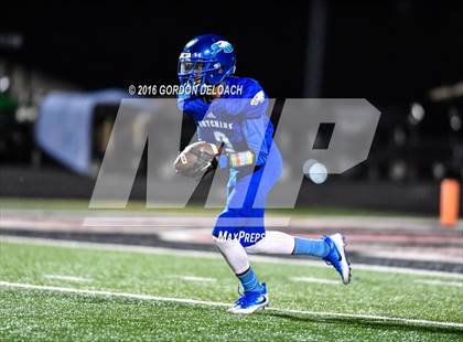 Thumbnail 2 in Kennedale @ Wilmer-Hutchins (UIL 4A Bi-District Playoff) photogallery.