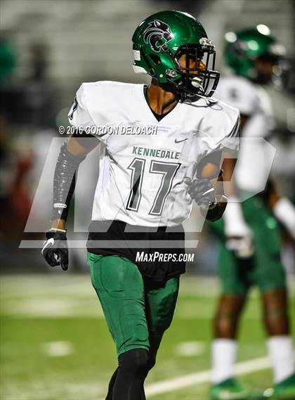 Thumbnail 3 in Kennedale @ Wilmer-Hutchins (UIL 4A Bi-District Playoff) photogallery.