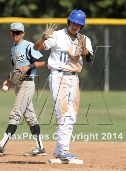 Thumbnail 1 in Carson vs La Mirada (St. Paul Tournament) photogallery.