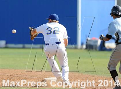 Thumbnail 3 in Carson vs La Mirada (St. Paul Tournament) photogallery.