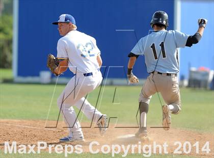 Thumbnail 2 in Carson vs La Mirada (St. Paul Tournament) photogallery.