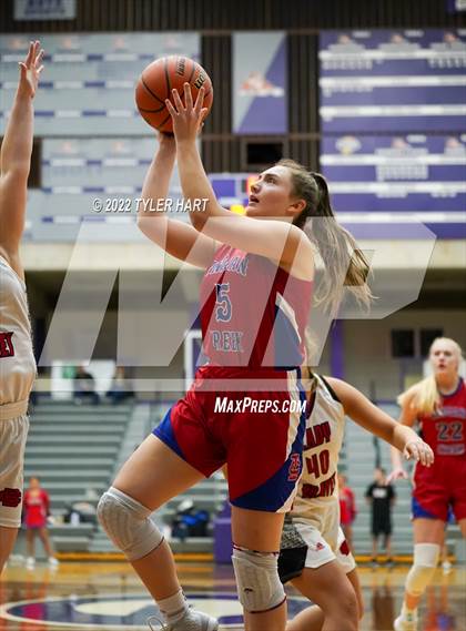 Thumbnail 2 in Indian Creek vs. Brownstown Central (IHSAA 3A Regional Semifinal) photogallery.