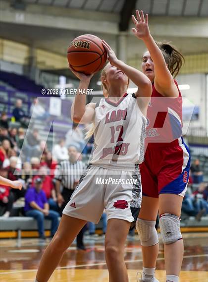 Thumbnail 2 in Indian Creek vs. Brownstown Central (IHSAA 3A Regional Semifinal) photogallery.