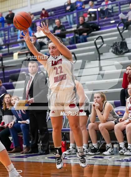 Thumbnail 2 in Indian Creek vs. Brownstown Central (IHSAA 3A Regional Semifinal) photogallery.