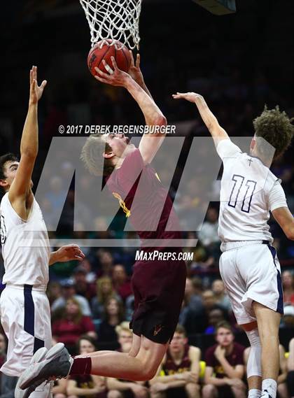 Thumbnail 2 in Valor Christian vs Golden (CHSAA 4A Semifinal) photogallery.