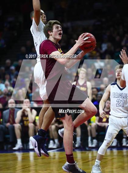 Thumbnail 2 in Valor Christian vs Golden (CHSAA 4A Semifinal) photogallery.