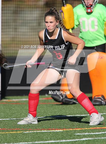 Thumbnail 1 in Harborfields vs East Islip Class B Final photogallery.