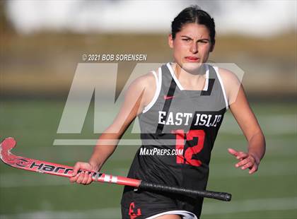 Thumbnail 1 in Harborfields vs East Islip Class B Final photogallery.