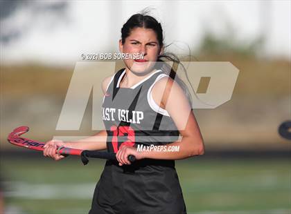 Thumbnail 3 in Harborfields vs East Islip Class B Final photogallery.