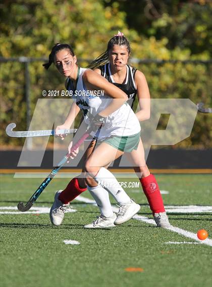 Thumbnail 3 in Harborfields vs East Islip Class B Final photogallery.