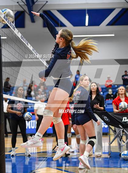 Thumbnail 3 in Gateway College Preperatory vs Madisonville (UIL Volleyball 4A D2 Region III Quarterfinal) photogallery.