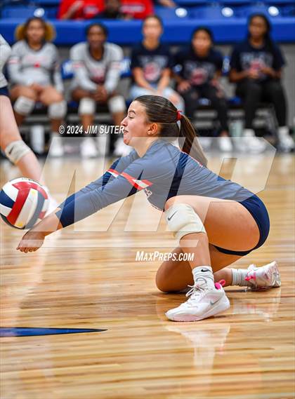 Thumbnail 2 in Gateway College Preperatory vs Madisonville (UIL Volleyball 4A D2 Region III Quarterfinal) photogallery.