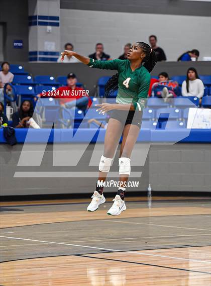 Thumbnail 3 in Gateway College Preperatory vs Madisonville (UIL Volleyball 4A D2 Region III Quarterfinal) photogallery.
