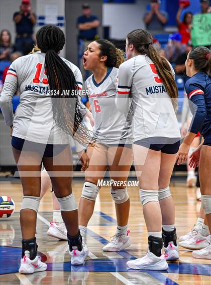 Thumbnail 2 in Gateway College Preperatory vs Madisonville (UIL Volleyball 4A D2 Region III Quarterfinal) photogallery.
