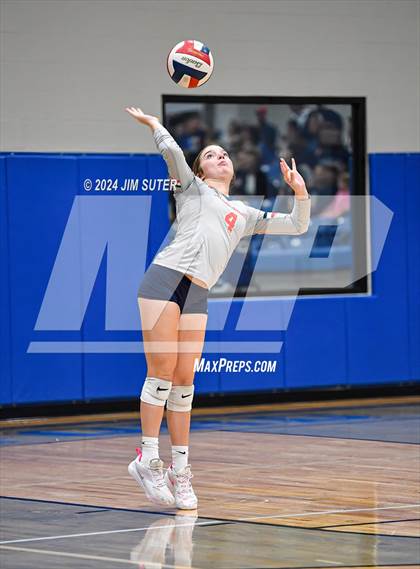 Thumbnail 2 in Gateway College Preperatory vs Madisonville (UIL Volleyball 4A D2 Region III Quarterfinal) photogallery.