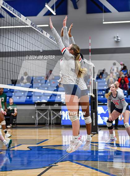 Thumbnail 3 in Gateway College Preperatory vs Madisonville (UIL Volleyball 4A D2 Region III Quarterfinal) photogallery.