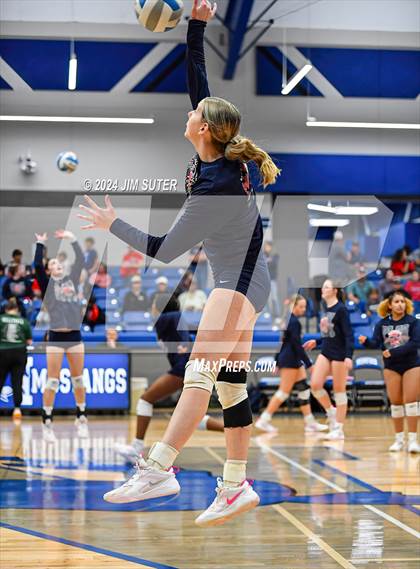 Thumbnail 2 in Gateway College Preperatory vs Madisonville (UIL Volleyball 4A D2 Region III Quarterfinal) photogallery.