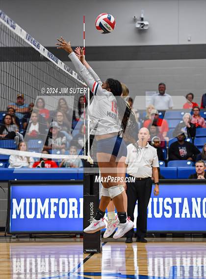 Thumbnail 1 in Gateway College Preperatory vs Madisonville (UIL Volleyball 4A D2 Region III Quarterfinal) photogallery.