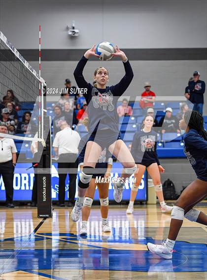 Thumbnail 1 in Gateway College Preperatory vs Madisonville (UIL Volleyball 4A D2 Region III Quarterfinal) photogallery.