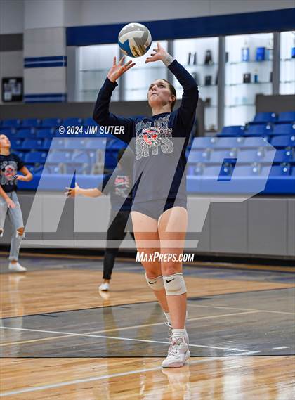 Thumbnail 1 in Gateway College Preperatory vs Madisonville (UIL Volleyball 4A D2 Region III Quarterfinal) photogallery.
