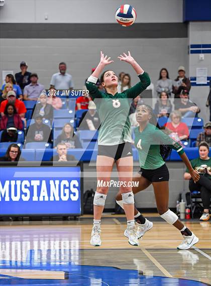 Thumbnail 2 in Gateway College Preperatory vs Madisonville (UIL Volleyball 4A D2 Region III Quarterfinal) photogallery.