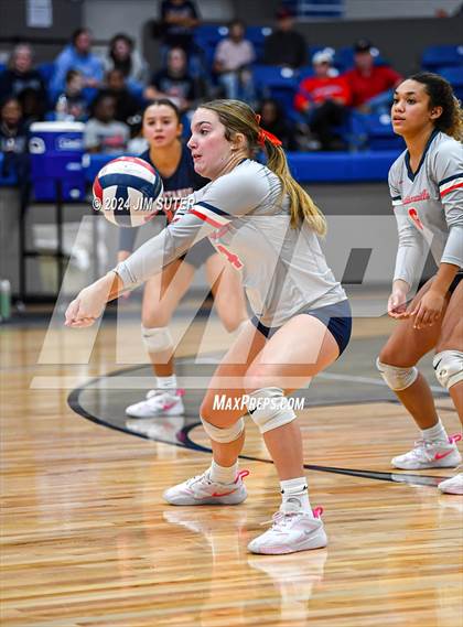 Thumbnail 2 in Gateway College Preperatory vs Madisonville (UIL Volleyball 4A D2 Region III Quarterfinal) photogallery.