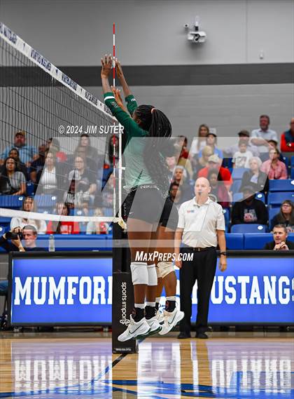 Thumbnail 3 in Gateway College Preperatory vs Madisonville (UIL Volleyball 4A D2 Region III Quarterfinal) photogallery.