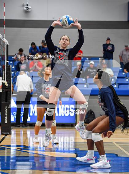 Thumbnail 2 in Gateway College Preperatory vs Madisonville (UIL Volleyball 4A D2 Region III Quarterfinal) photogallery.