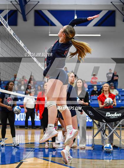 Thumbnail 2 in Gateway College Preperatory vs Madisonville (UIL Volleyball 4A D2 Region III Quarterfinal) photogallery.