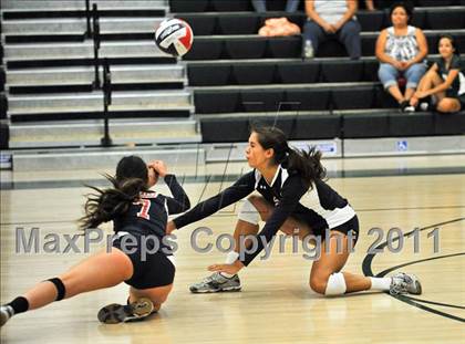 Thumbnail 1 in La Salle @ Monrovia photogallery.