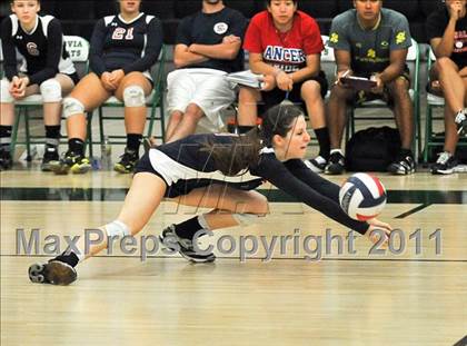 Thumbnail 3 in La Salle @ Monrovia photogallery.
