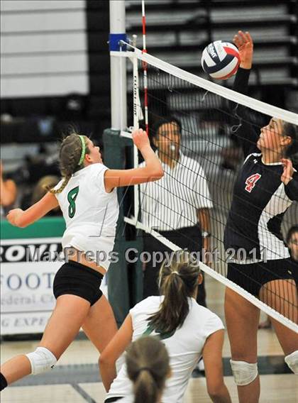 Thumbnail 1 in La Salle @ Monrovia photogallery.
