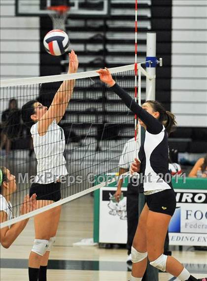 Thumbnail 1 in La Salle @ Monrovia photogallery.