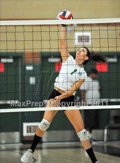 Thumbnail 3 in La Salle @ Monrovia photogallery.