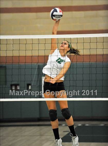 Thumbnail 2 in La Salle @ Monrovia photogallery.