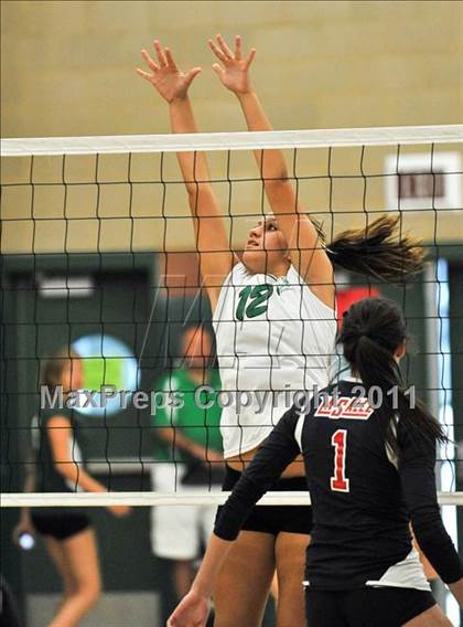 Thumbnail 1 in La Salle @ Monrovia photogallery.