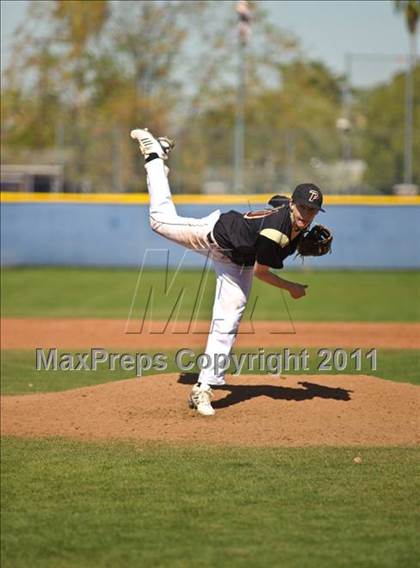 Thumbnail 3 in Sheldon vs. Ponderosa photogallery.