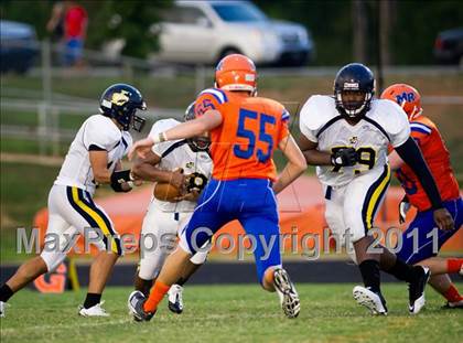 Thumbnail 2 in Marvin Ridge vs East Mecklenburg photogallery.