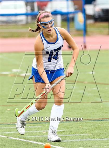Thumbnail 3 in Newington @ Darien (CIAC Class L 1st Round) photogallery.
