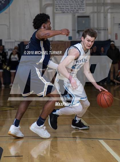 Thumbnail 1 in Central Catholic @ Pleasant Valley (CIF NorCal Regional D3 Final) photogallery.