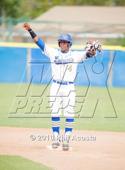 Thumbnail 3 in Bishop Amat vs Palos Verdes (CIF Southern Section Playoff) photogallery.