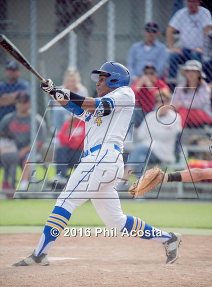 Thumbnail 1 in Bishop Amat vs Palos Verdes (CIF Southern Section Playoff) photogallery.