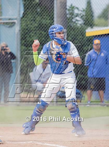 Thumbnail 1 in Bishop Amat vs Palos Verdes (CIF Southern Section Playoff) photogallery.