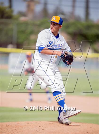 Thumbnail 3 in Bishop Amat vs Palos Verdes (CIF Southern Section Playoff) photogallery.