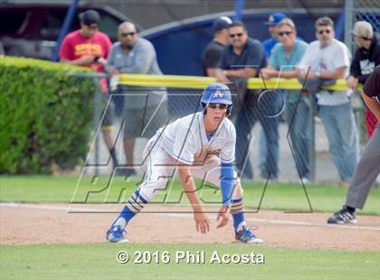 Thumbnail 3 in Bishop Amat vs Palos Verdes (CIF Southern Section Playoff) photogallery.