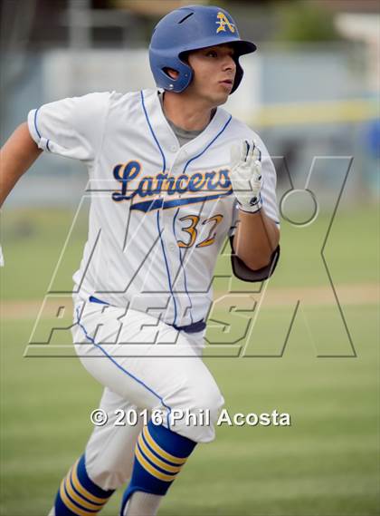 Thumbnail 3 in Bishop Amat vs Palos Verdes (CIF Southern Section Playoff) photogallery.