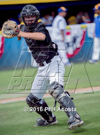 Thumbnail 2 in Bishop Amat vs Palos Verdes (CIF Southern Section Playoff) photogallery.