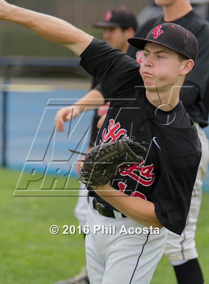Thumbnail 3 in Bishop Amat vs Palos Verdes (CIF Southern Section Playoff) photogallery.