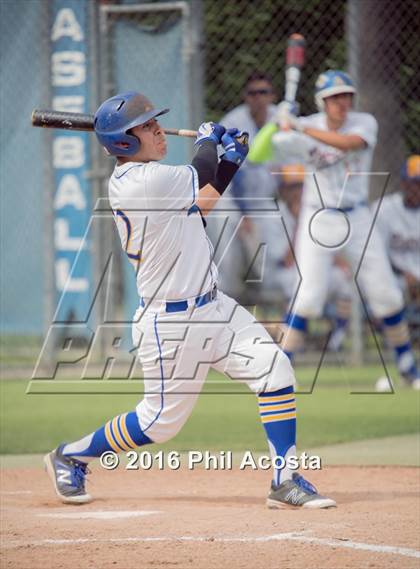 Thumbnail 1 in Bishop Amat vs Palos Verdes (CIF Southern Section Playoff) photogallery.